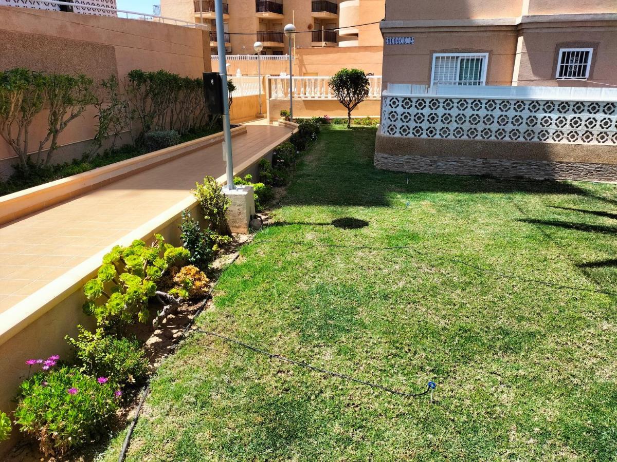 Lomas Del Mar Torrevieja Sobre El Mediterraneo المظهر الخارجي الصورة